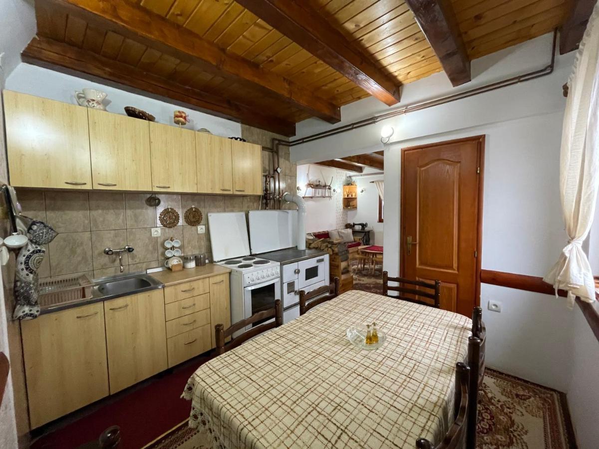 Konak Mandica Avlija Zaovine Exteriör bild
